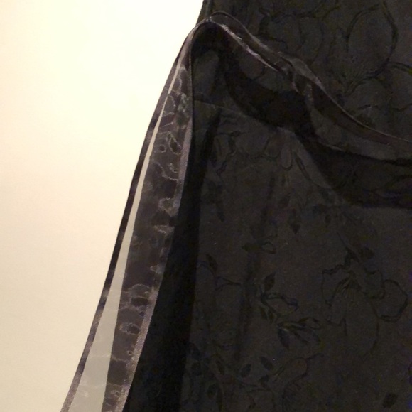 Le Chateau strapless little black dress - Picture 3 of 7